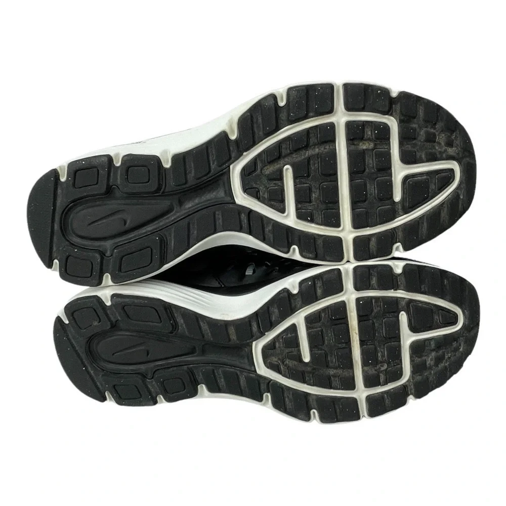 ✨Host pick✨ Nike Dual Run 2 Running Shoe Size 7 Black White Great Used Condition - Picture 13 of 13